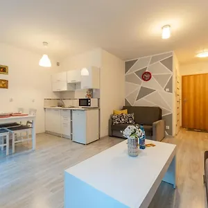  Apartament Spokojna Przystan W Centrum Z Prywatnym Parkingiem - By Spaceapart